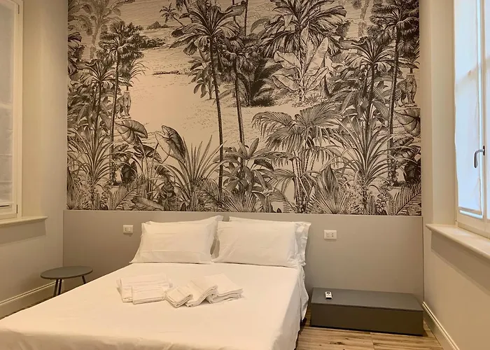 Niki O. Charme Parma