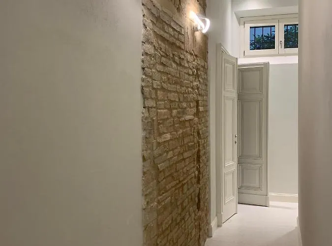 Apartment Niki O. Charme Parma